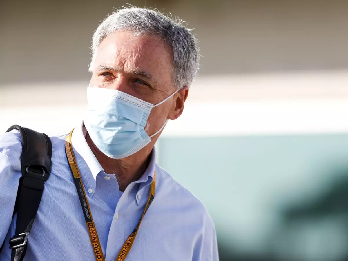 Foto zur News: Formel-1-Chef Chase Carey rechnet 2021 mit 23 Rennen und Zuschauern