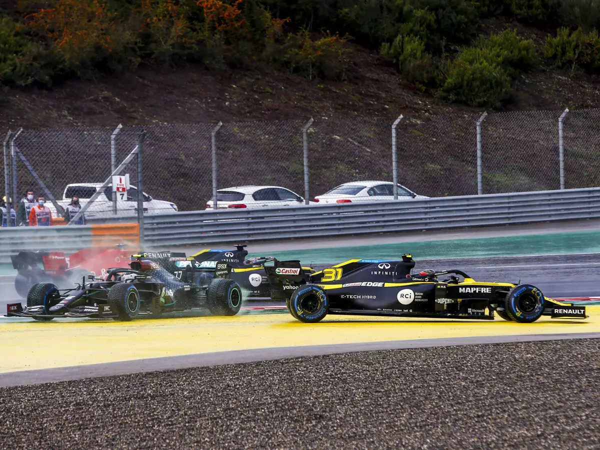 Foto zur News: Esteban Ocon: Mein bester Start in der Saison - bis Kurve 1 ...