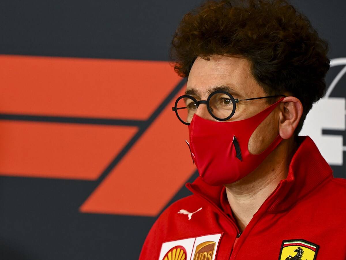 Foto zur News: Ferrari erstmals punktbestes Team: Anerkennung für Vettel von Binotto