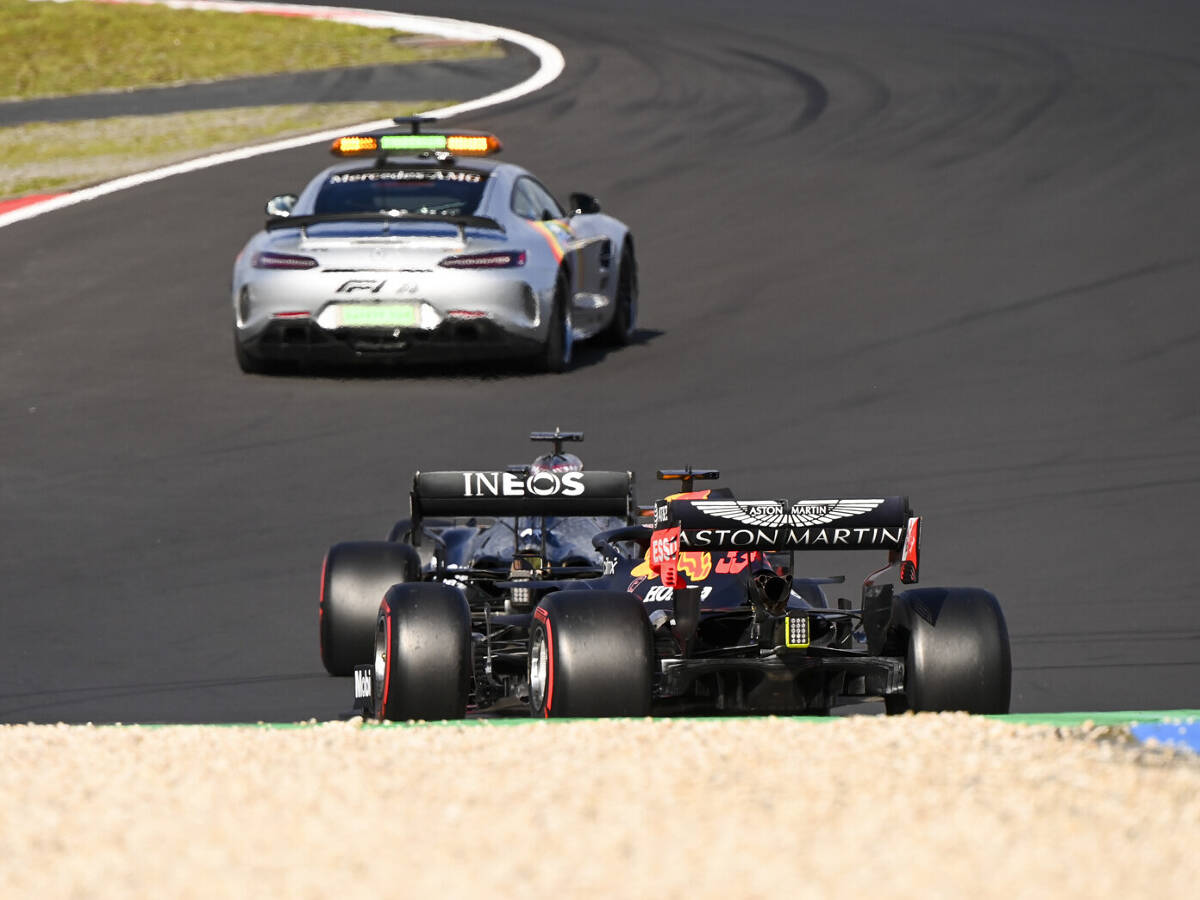 Foto zur News: Nach Imola: Formel 1 schließt längere Safety-Car-Phasen nicht aus