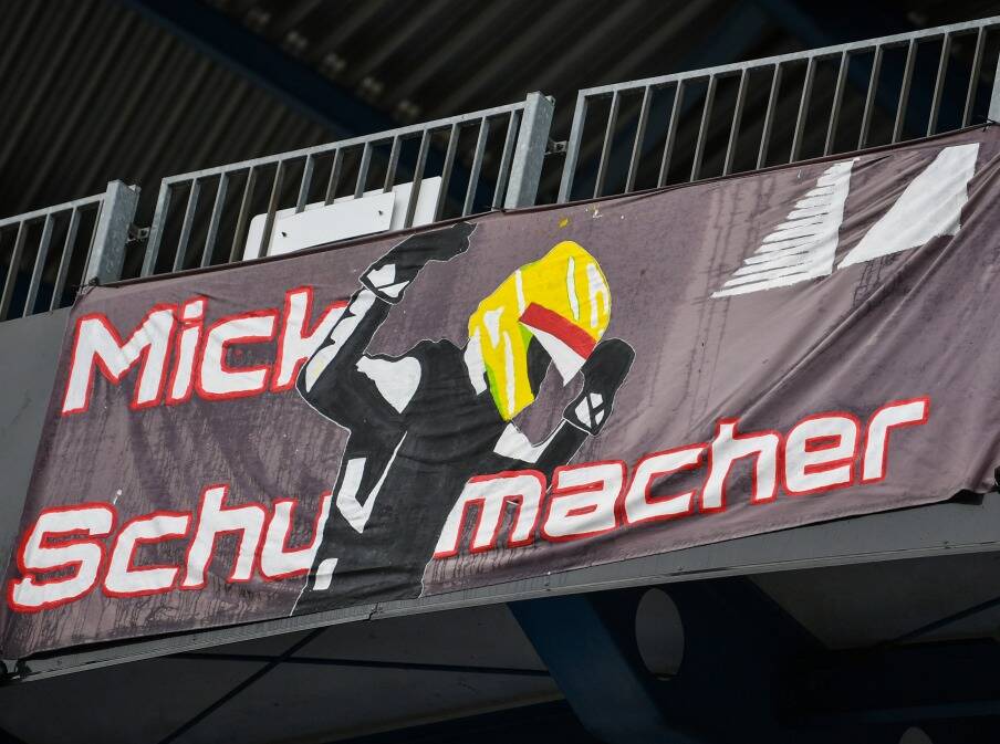 Foto zur News: Mick Schumacher fährt mit Nummer 47: Addierte Geburtstage der Familie!