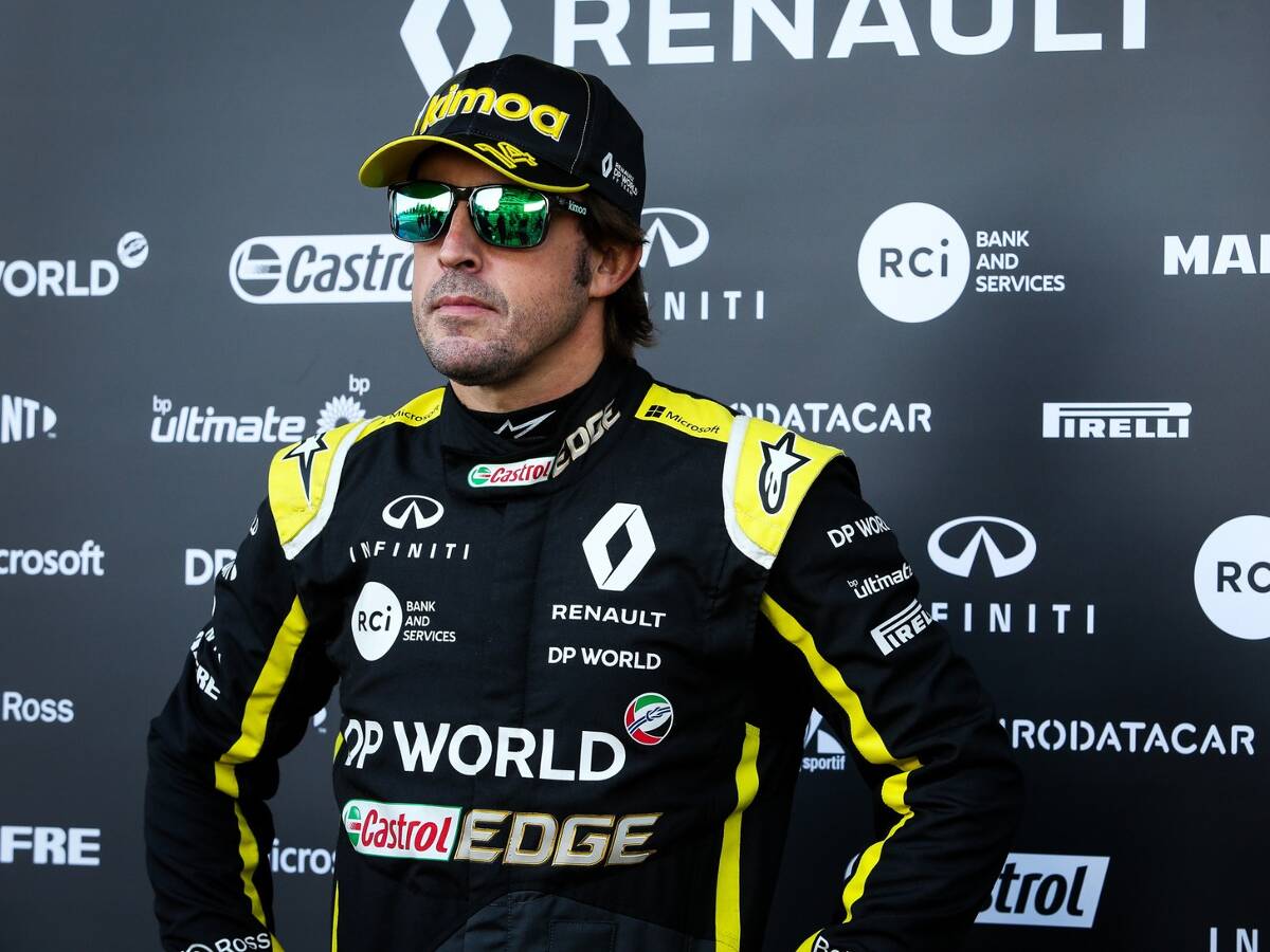 Foto zur News: Renault bedankt sich für Kulanz bei Alonsos "Young-Driver"-Test
