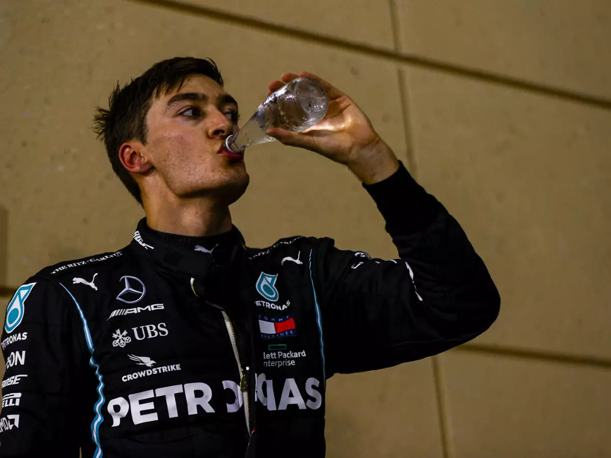 George Russell Foto zur News: Toto Wolff schließt Stallorder aus: George Russell darf in Bahrain gewinnen!