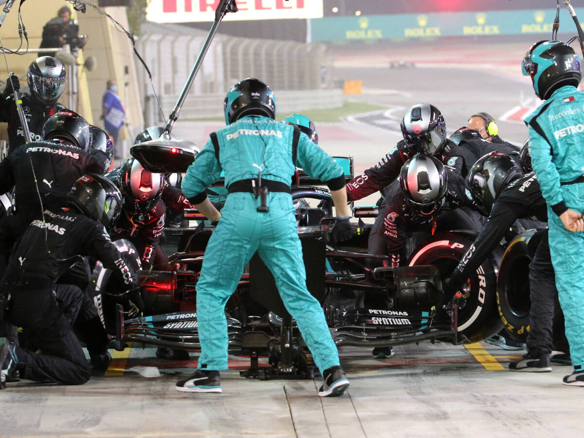 Foto zur News: Andrew Shovlin: Mercedes-Boxencrew "hat keinen Fehler gemacht"