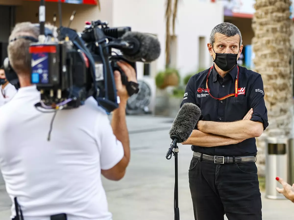 Günther Steiner, Interview Foto zur News: Haas-Teamchef Steiner über Masepin-Situation: "Nehmen wir sehr ernst"
