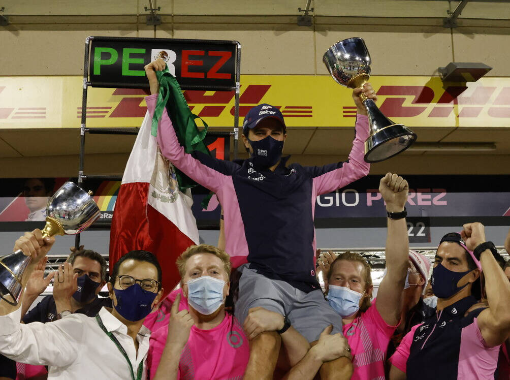 Foto zur News: Horner lobt Perez: Sieg in Bahrain war "großartige Eigenwerbung"