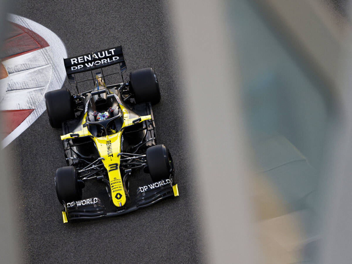 Foto zur News: Ärger nach überraschendem Aus in Q2: Ricciardo nimmt Perez zum Vorbild