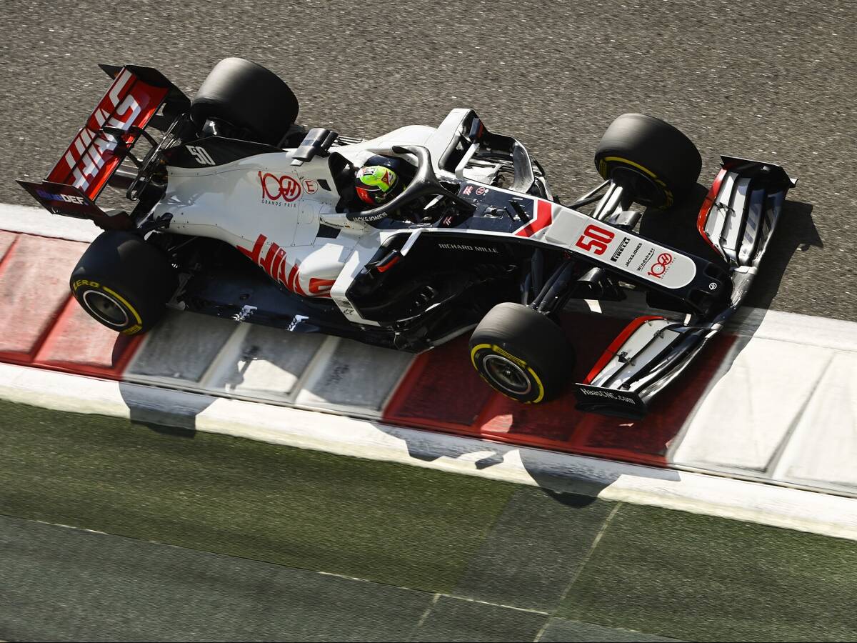 Foto zur News: Keine F1-Zeitenjagd: Haas "sehr zufrieden" mit Mick Schumacher