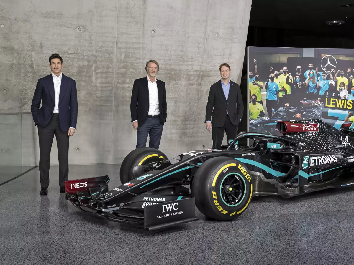 Foto zur News: Daimler verkauft Anteile: Ineos steigt beim Formel-1-Team Mercedes ein!