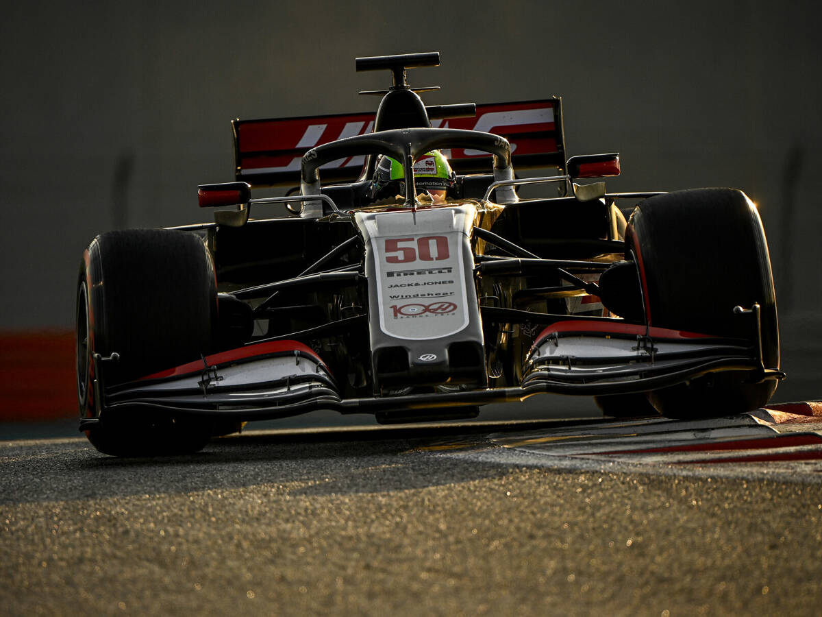 Foto zur News: Mick Schumacher: Wie er seinen Young-Driver-Test mit Haas bewertet