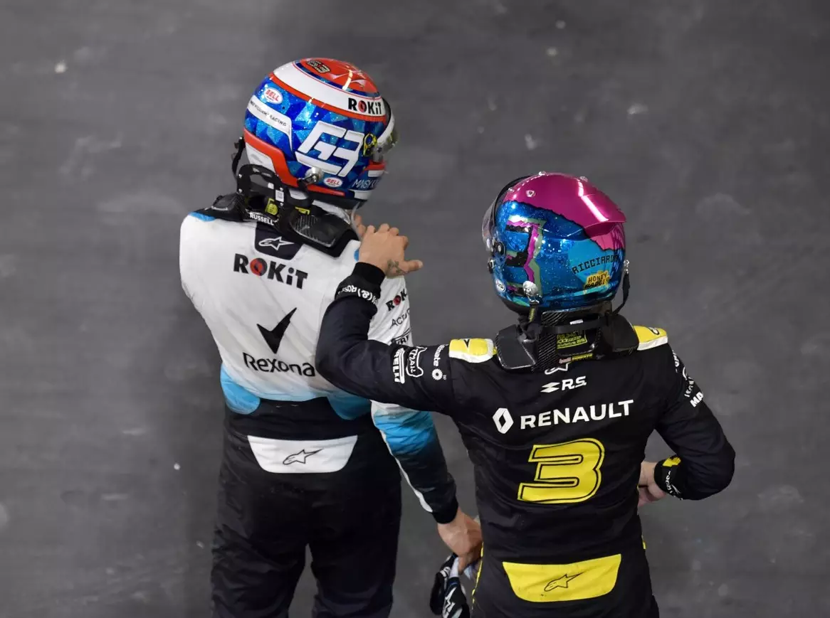 George Russell, Daniel Ricciardo Foto zur News: Ricciardo: George Russell hat bewiesen, dass er "das ganz große Ding" ist