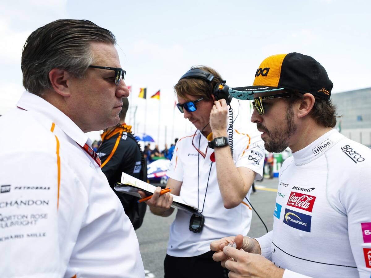 Foto zur News: Zak Brown: Fernando Alonso bleibt ein Freund von McLaren