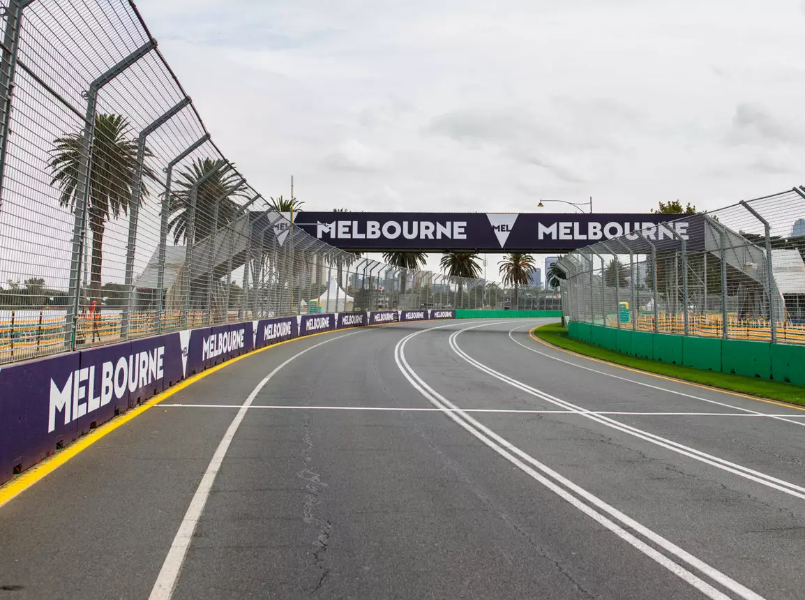 Foto zur News: Australien-Grand-Prix: Droht die erste Verschiebung in der F1-Saison 2021?