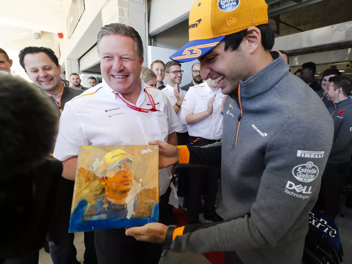 Foto zur News: Zak Brown: Carlos Sainz hat unsere Erwartungen übertroffen