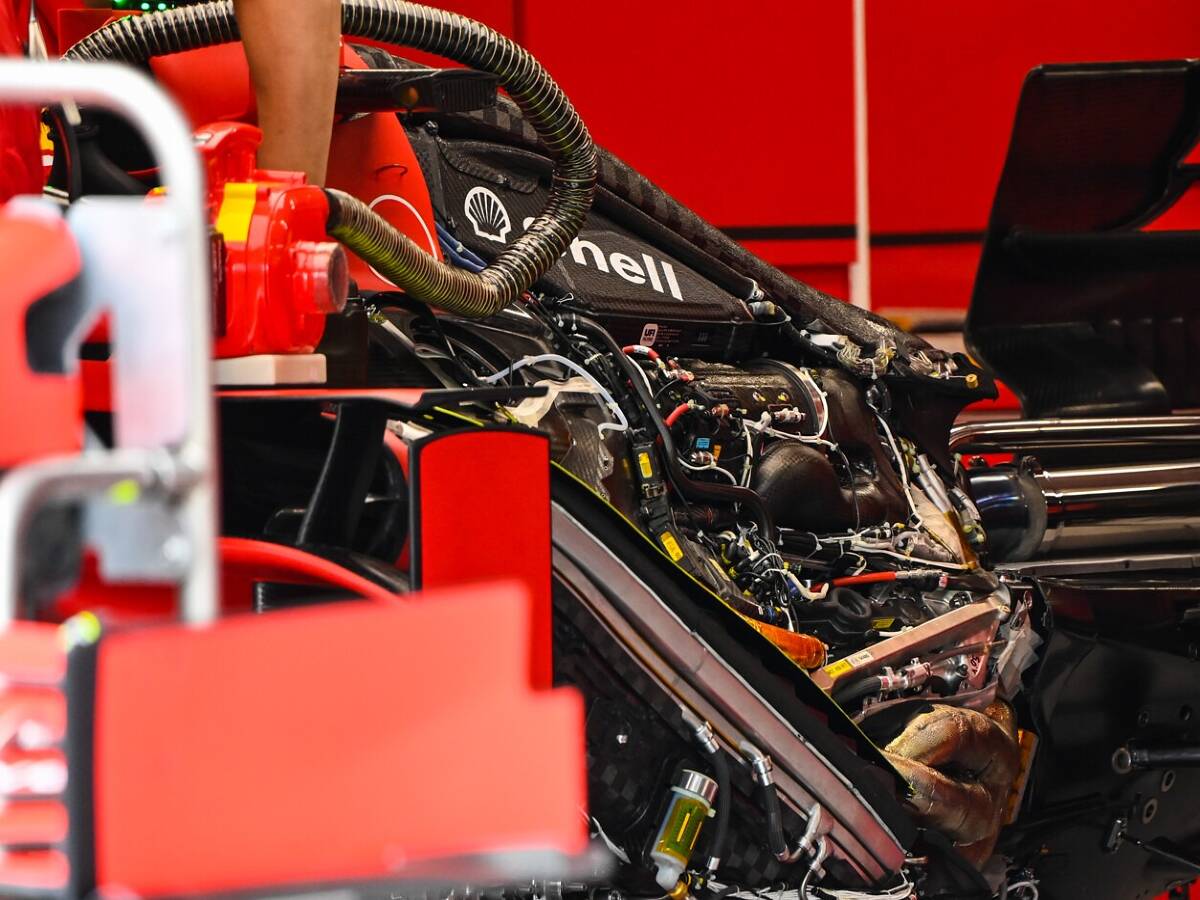 Foto zur News: Formel-1-Technik: Mit diesen Änderungen am Motor will Ferrari 2021 aufholen