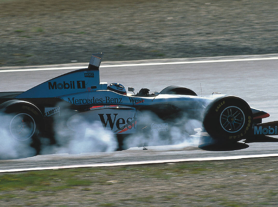 Foto zur News: McLaren 1997: Wie ein Foto ein geheimes Bremspedal aufdeckte