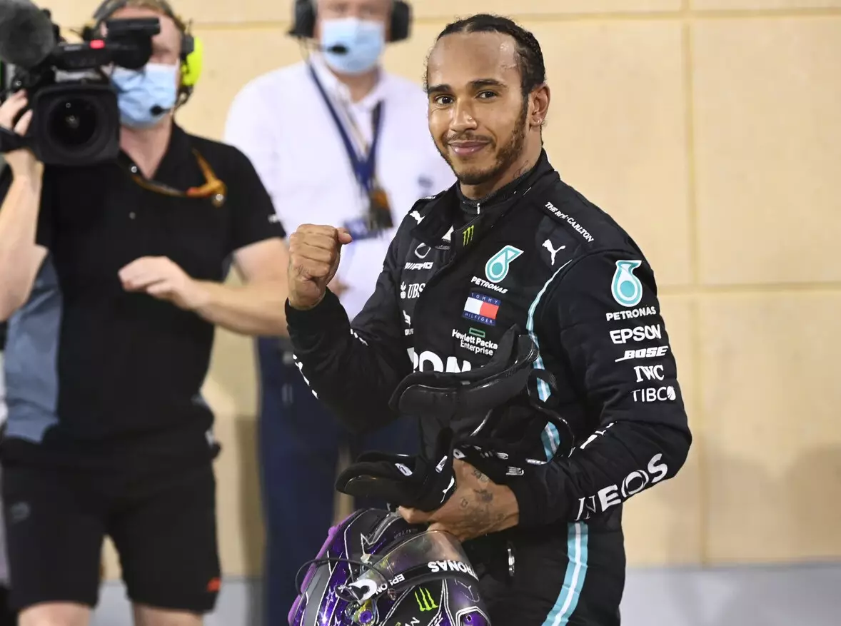 Lewis Hamilton Foto zur News: "Wäre etwas ganz Großes": Hamilton nimmt achten Titel ins Visier