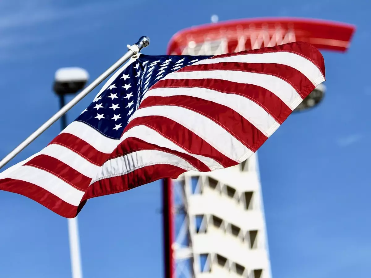 Foto zur News: Zak Brown fordert drei US-Rennen, IndyCars im Rahmenprogramm