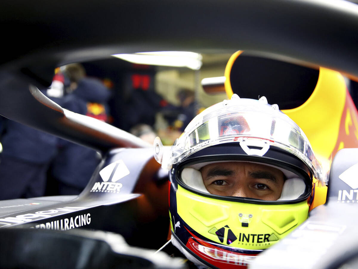 Foto zur News: Sergio Perez nach erstem Tag im Red Bull: "Ein Traum wird wahr!"