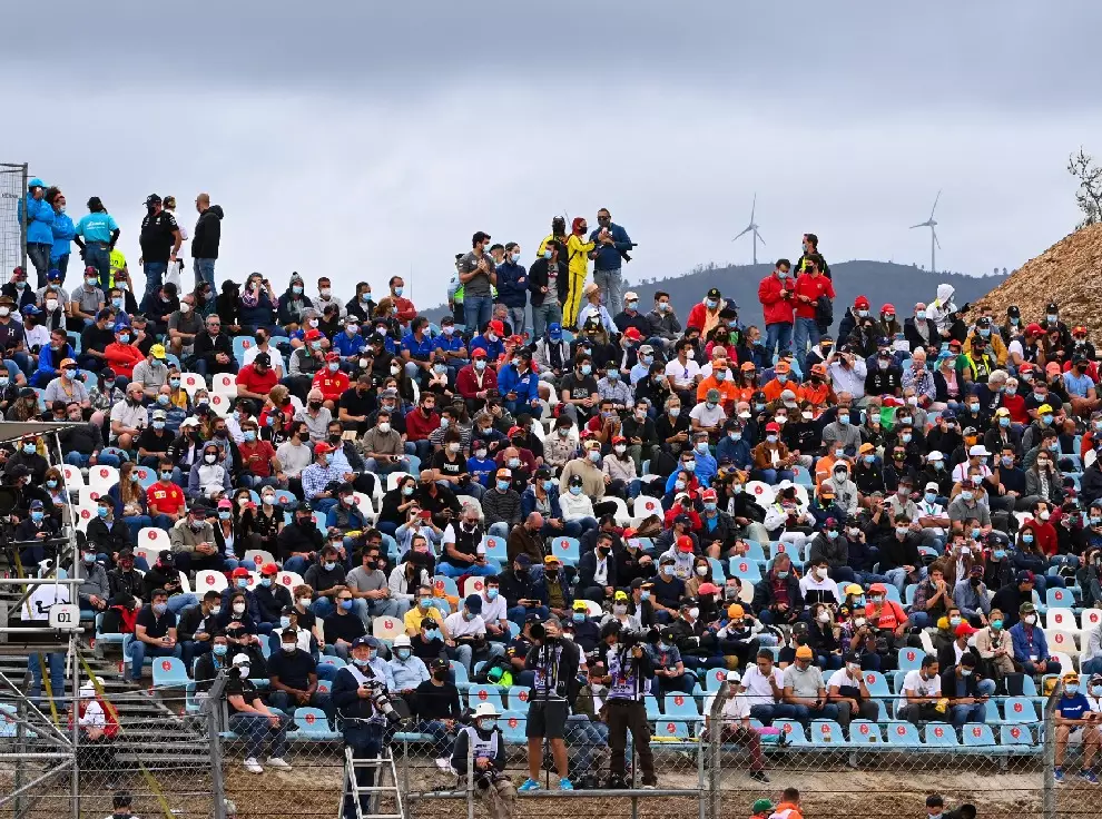 Portimao Foto zur News: Trotz COVID-19: Formel 1 rechnet 2021 wieder mit Zuschauern an der Strecke