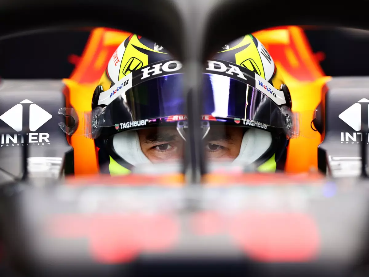 Sergio Perez Foto zur News: Nach Shakedown: So schwärmt Sergio Perez vom Red-Bull-Honda RB16B