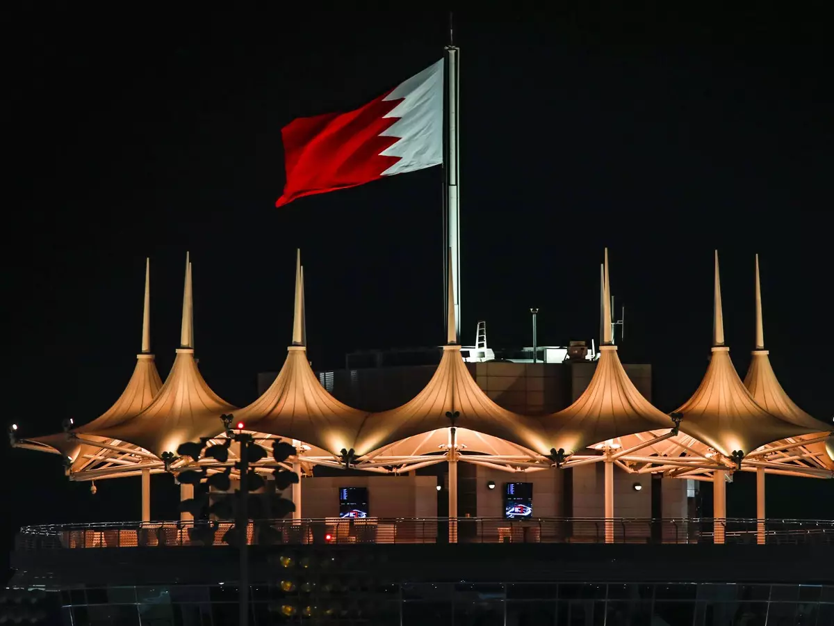 Foto zur News: Bahrain bietet Formel-1-Tross Impfungen gegen COVID-19 an