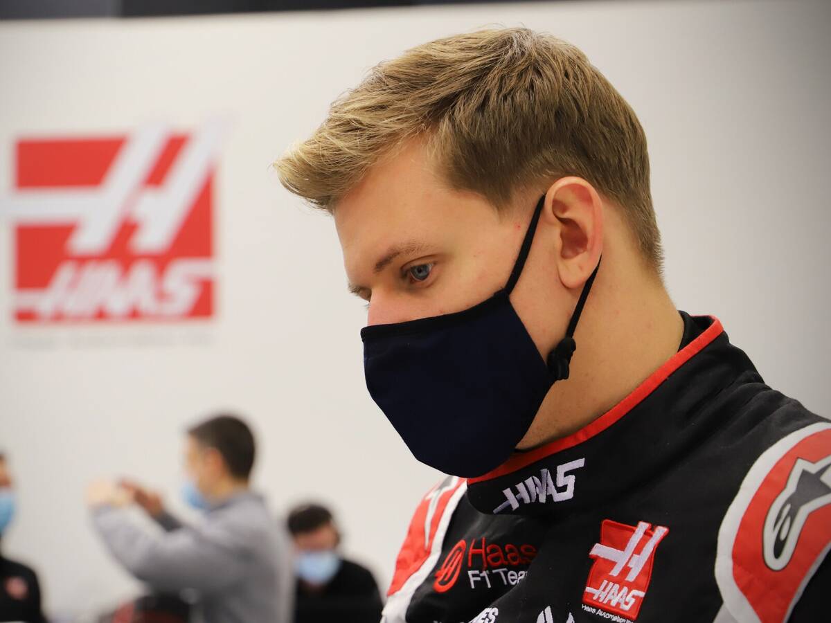 Foto zur News: Keine Upgrades für Mick Schumacher: Haas schenkt Saison 2021 schon ab