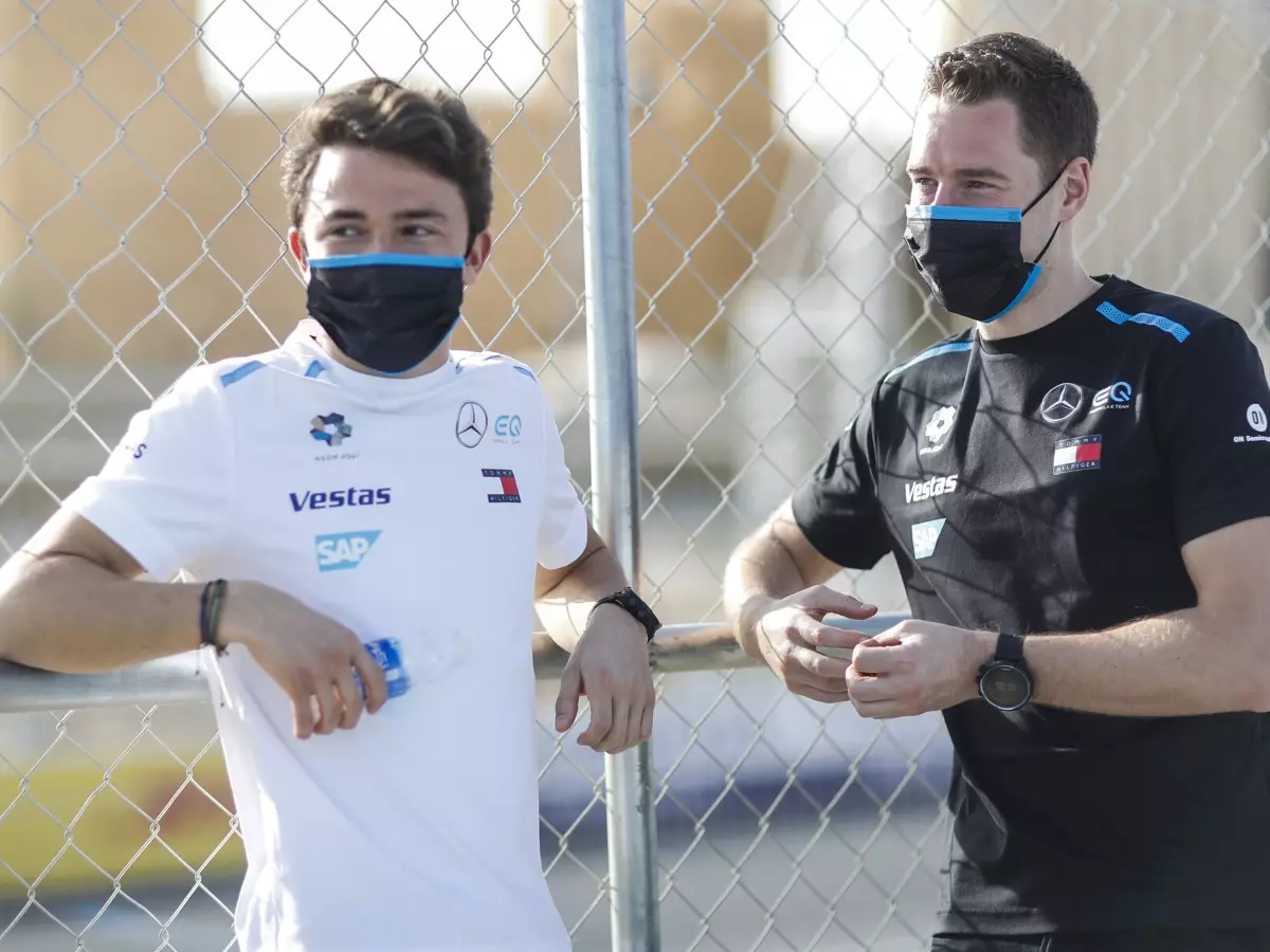 Nyck de Vries, Stoffel Vandoorne Foto zur News: Nyck de Vries verstärkt Mercedes 2021 als Ersatzfahrer neben Vandoorne