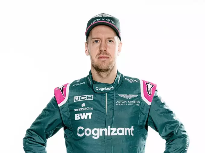 Sebastian Vettel Foto zur News: Sebastian Vettels Ziele: P3 für Aston Martin 2021