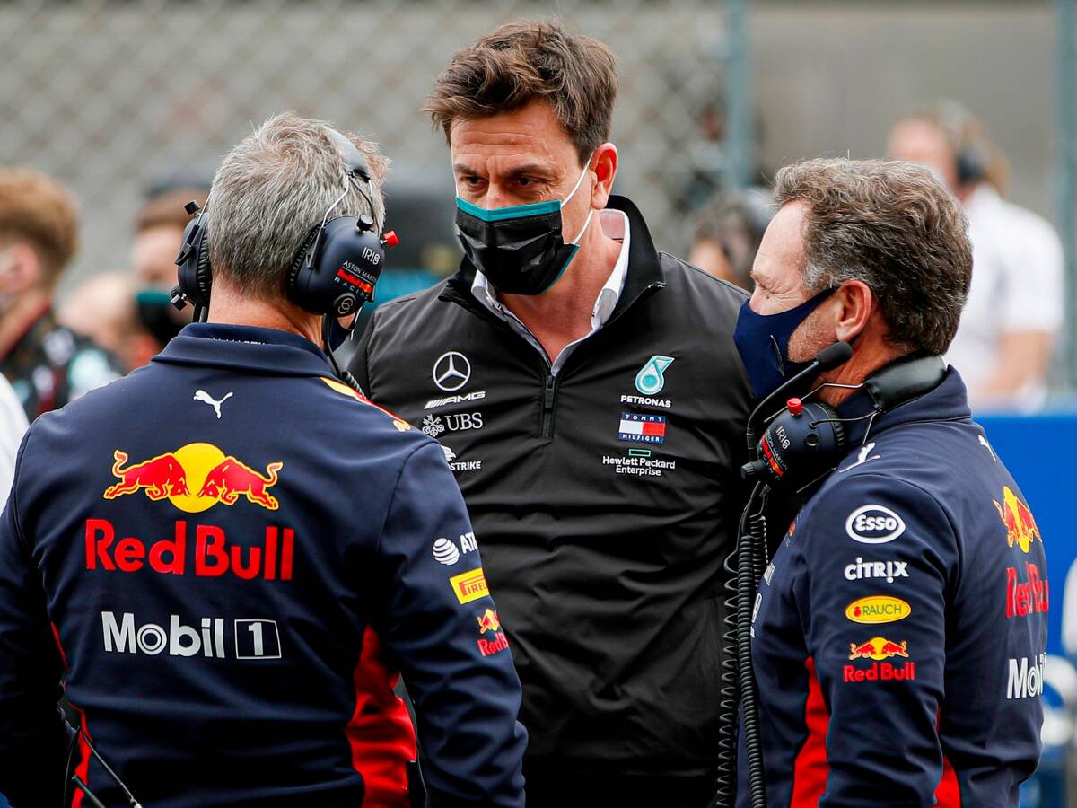 Foto zur News: Toto Wolff: "Red Bull ist mit Sicherheit der erste Konkurrent"