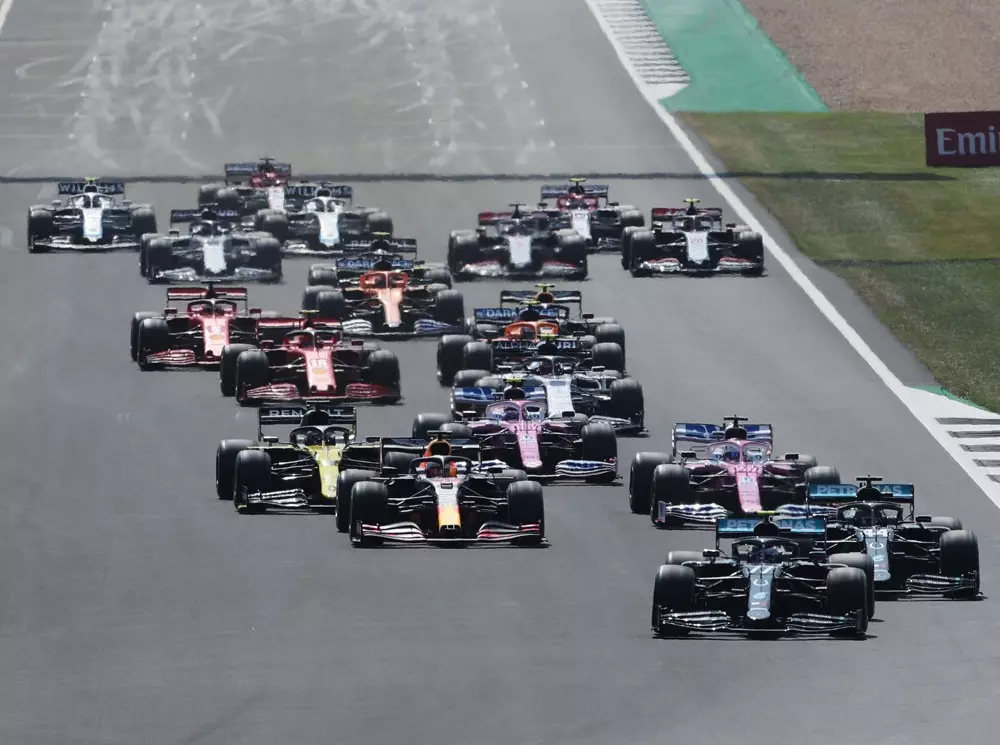 Valtteri Bottas, Lewis Hamilton, Max Verstappen, Nico Hülkenberg, Daniel Ricciardo Foto zur News: Entscheidung heute: Sprintrennen in Silverstone wahrscheinlich