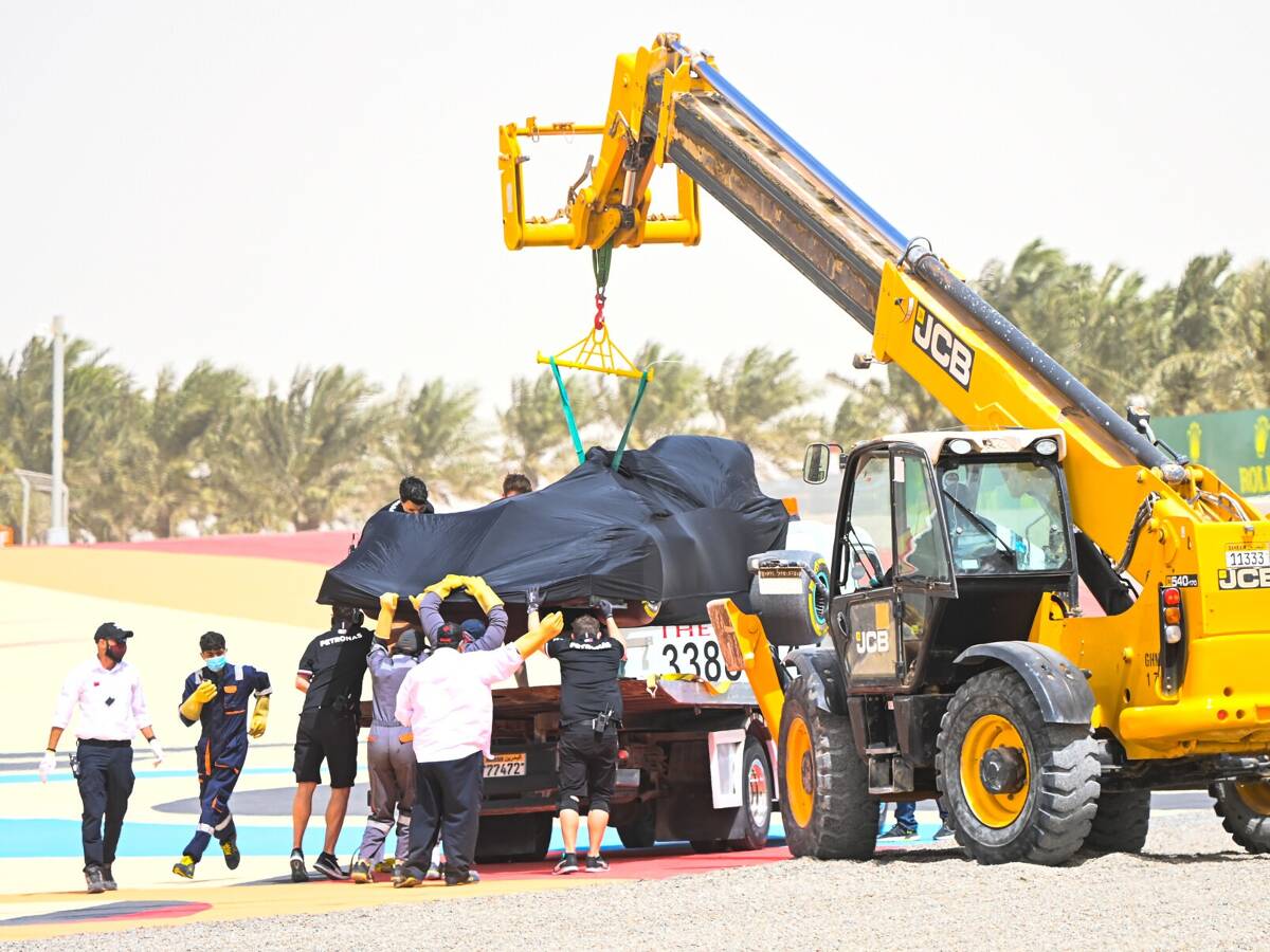 Foto zur News: Formel-1-Test 2021 Bahrain: Hamilton-Abflug, Probleme bei Vettel