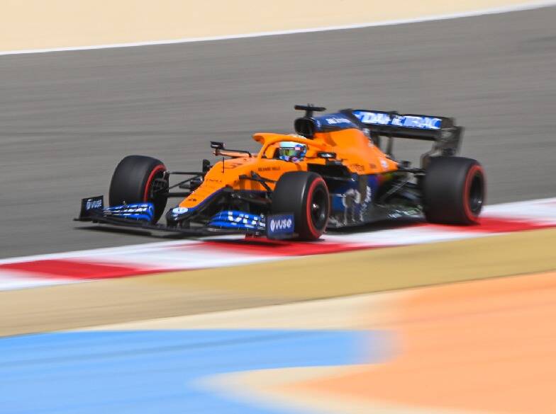 Foto zur News: McLaren wünscht sich für 2022 wieder zwei Testwochen