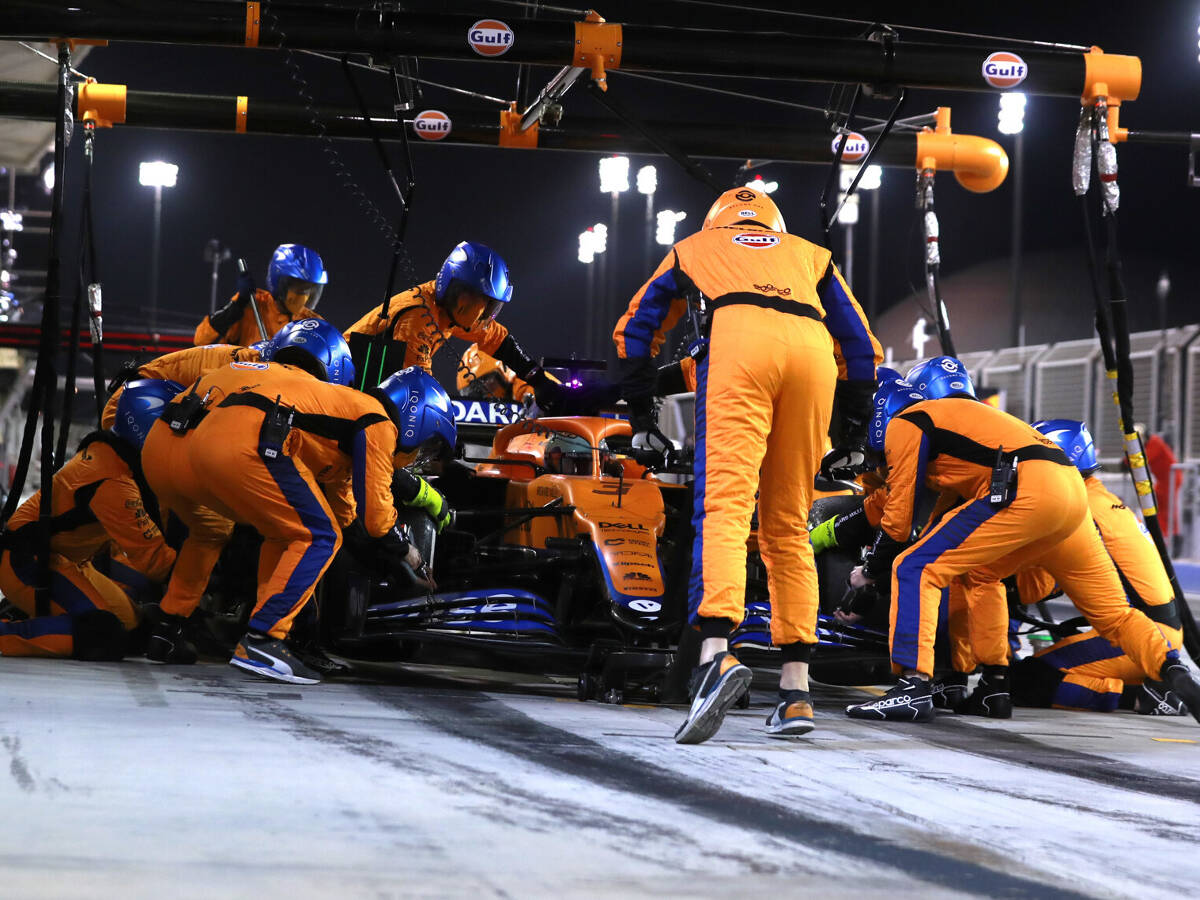 Foto zur News: Marc Surer staunt über McLaren: "Ein super Auto hingestellt"