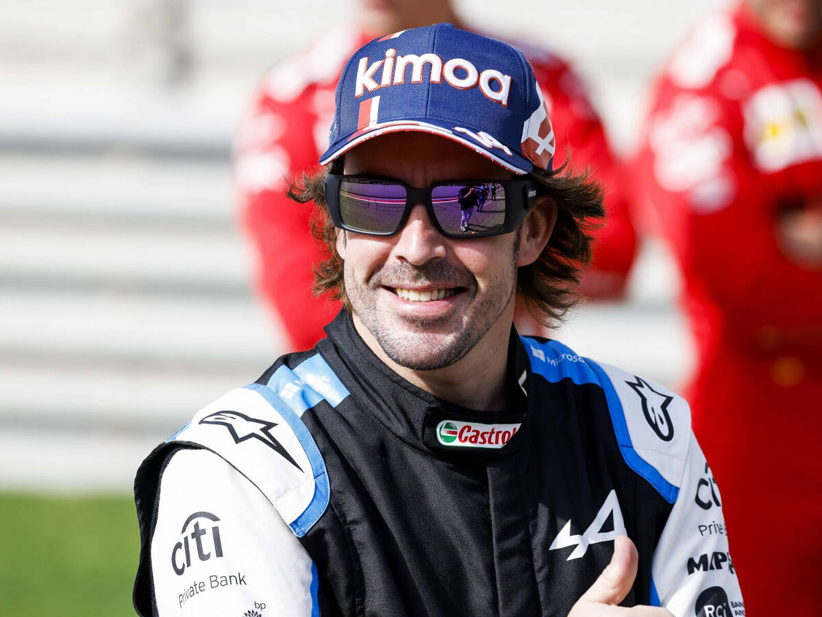 Foto zur News: Alonso: Enorme Veränderungen in Enstone "gutes Zeichen"