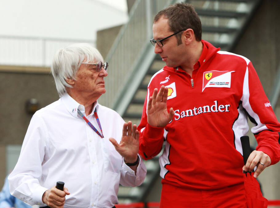 Foto zur News: Kein Bernie-Bashing mehr: Neuer F1-Boss legt Paddock-Pass für Ecclestone bereit