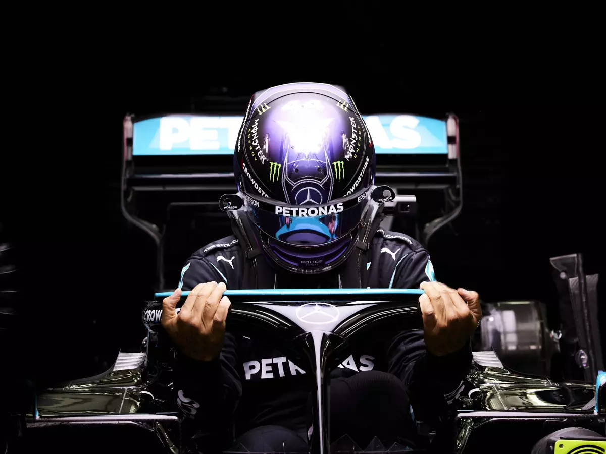 Lewis Hamilton Foto zur News: Die neue Wahrheit in der Formel 1: Mercedes geht die Luft aus!