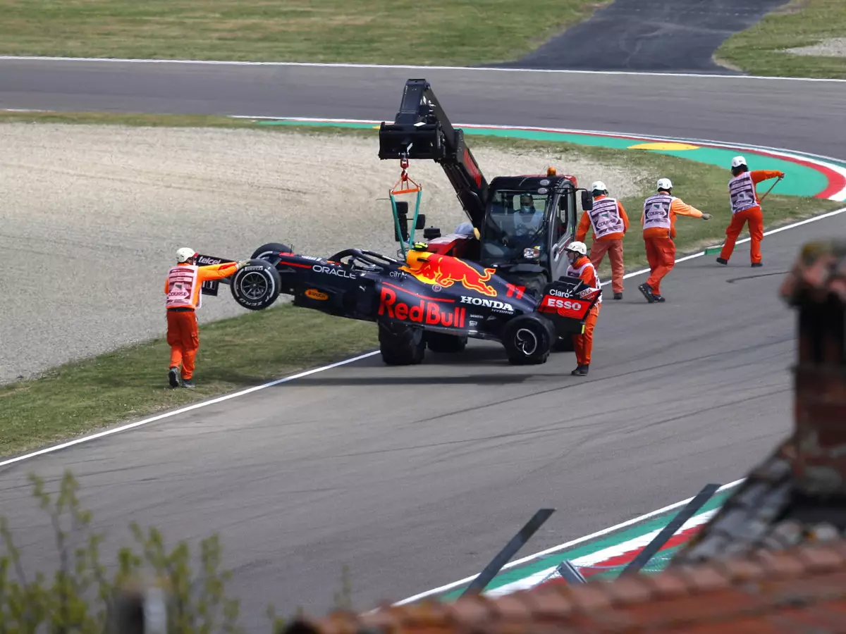 Foto zur News: Ocon/Perez-Zwischenfall: Marko sieht Fehler "ganz klar bei Perez"