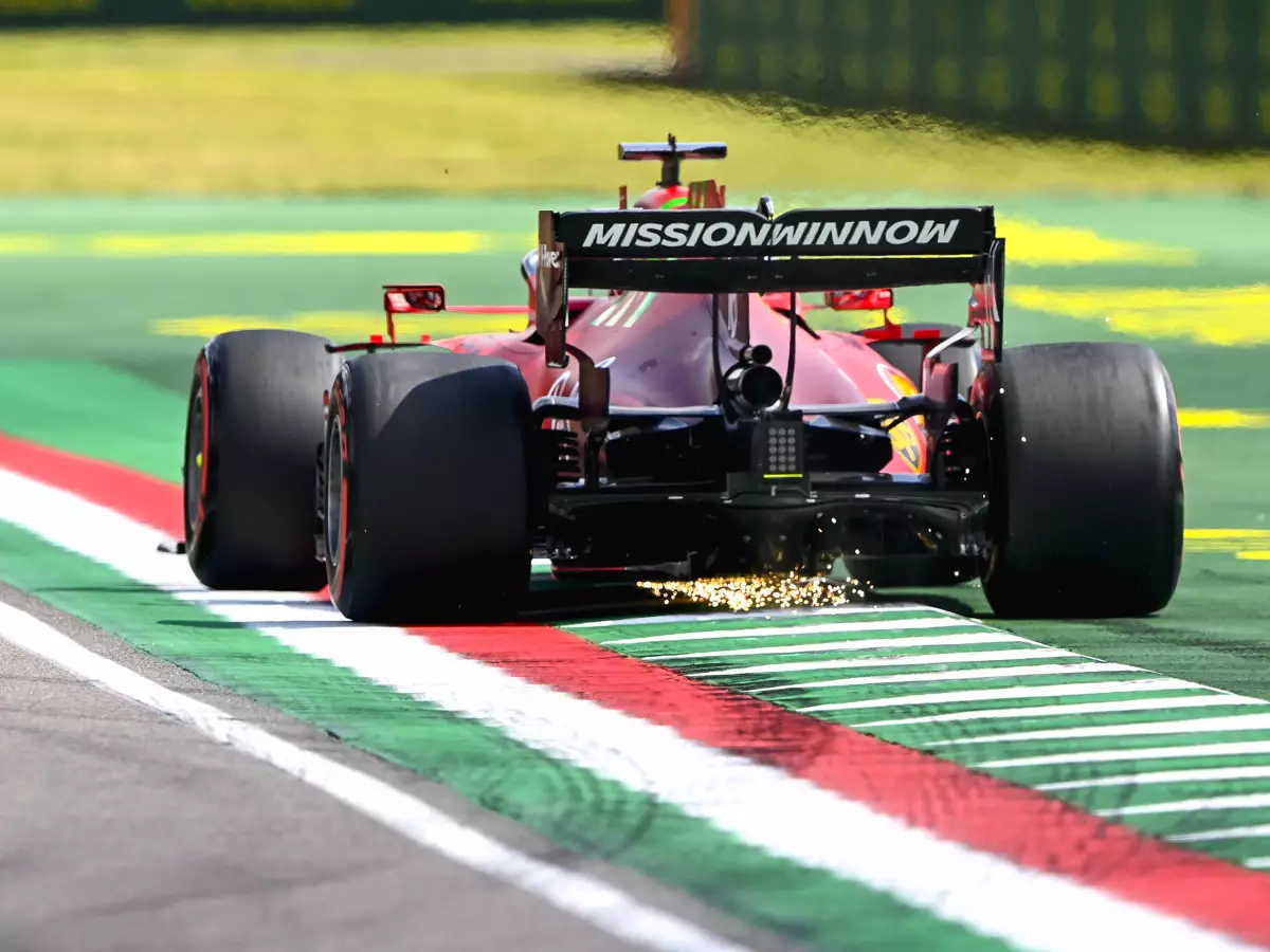 Foto zur News: Geheimfavorit Ferrari? Das ist Charles Leclercs gestrichene Bestzeit wert!