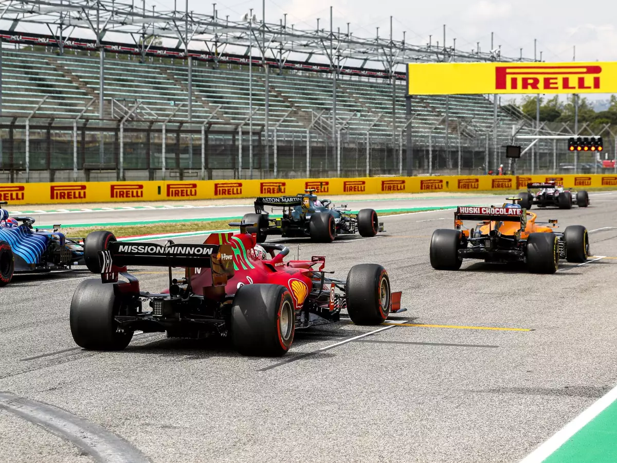 Kimi Räikkönen, Sebastian Vettel, Lando Norris, Charles Leclerc, Fernando Alonso Foto zur News: Sprintrennen abgesegnet: So sieht das "Sprint-Qualifying" offiziell aus