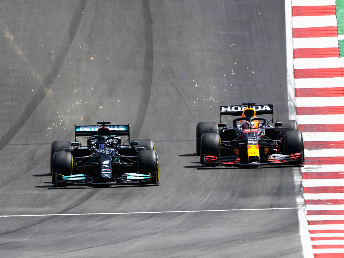 Foto zur News: "Ich Idiot!": Darum kam Max Verstappen an Lewis Hamilton vorbei