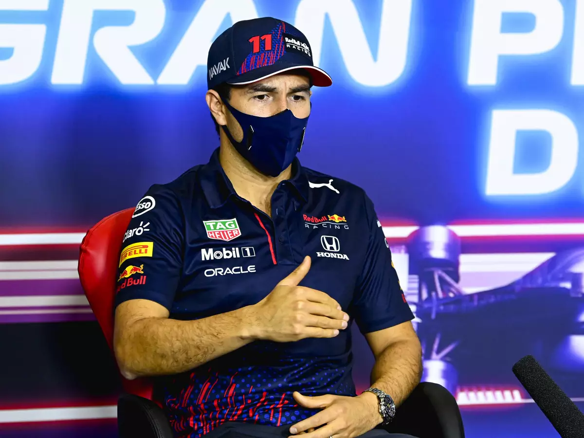 Foto zur News: Sergio Perez: Schaue mir das Set-up derzeit bei Verstappen ab