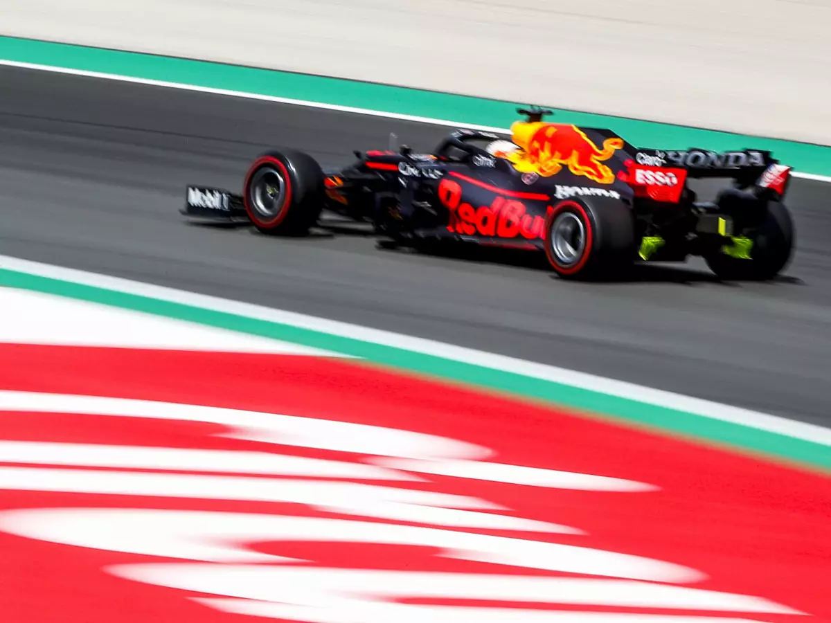 Foto zur News: Trotz Platz neun: Max Verstappen spricht von "gutem Tag"