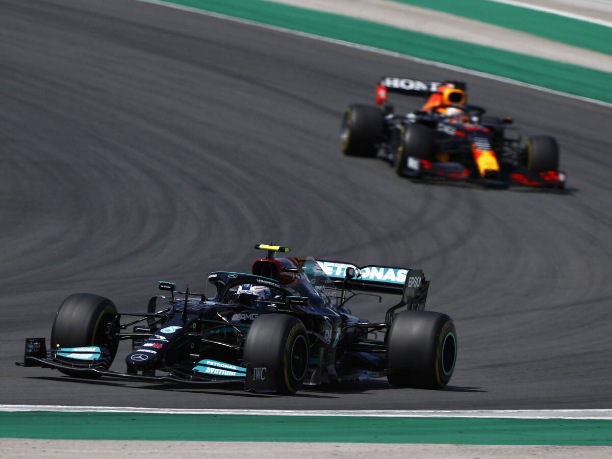 Foto zur News: Red Bull: Mercedes in Barcelona zu schlagen, das wäre unglaublich!