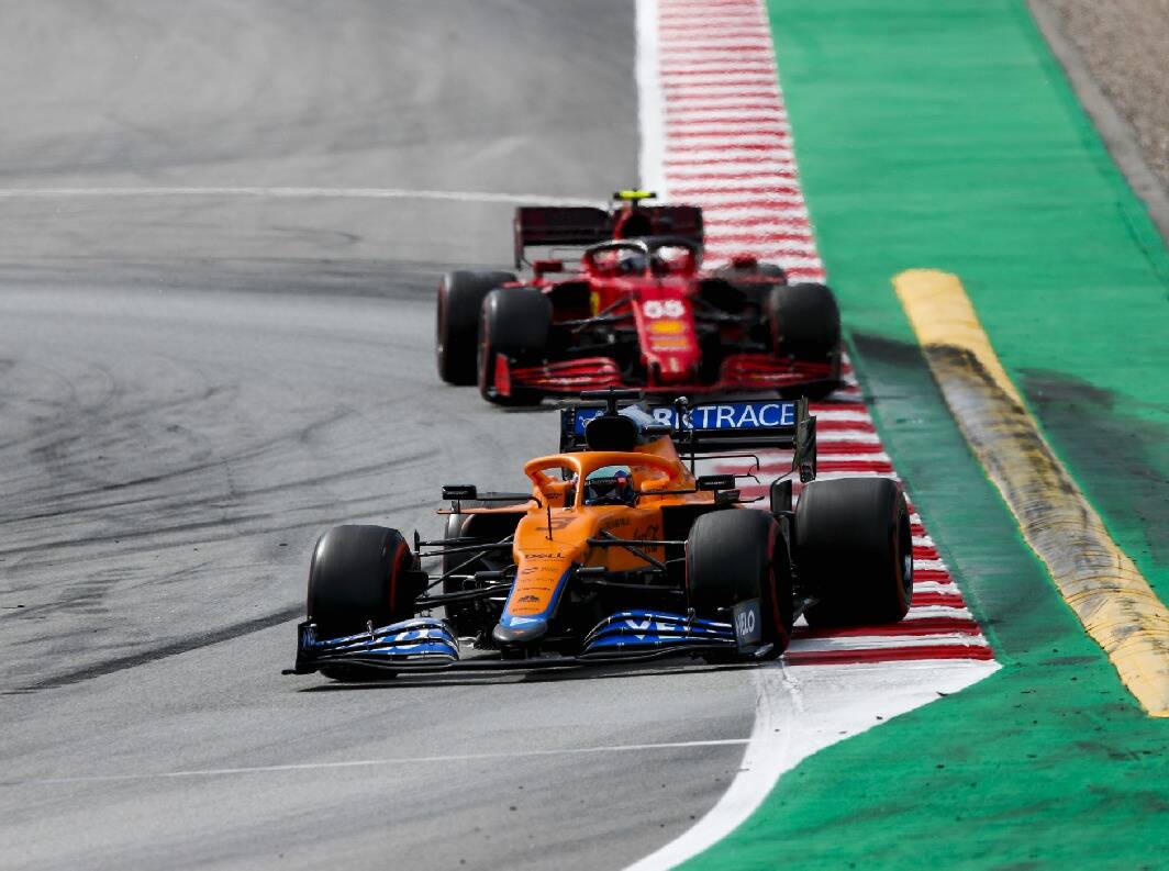 Foto zur News: McLaren muss sich Ferrari beugen - Seidl: "Keine Überraschung"
