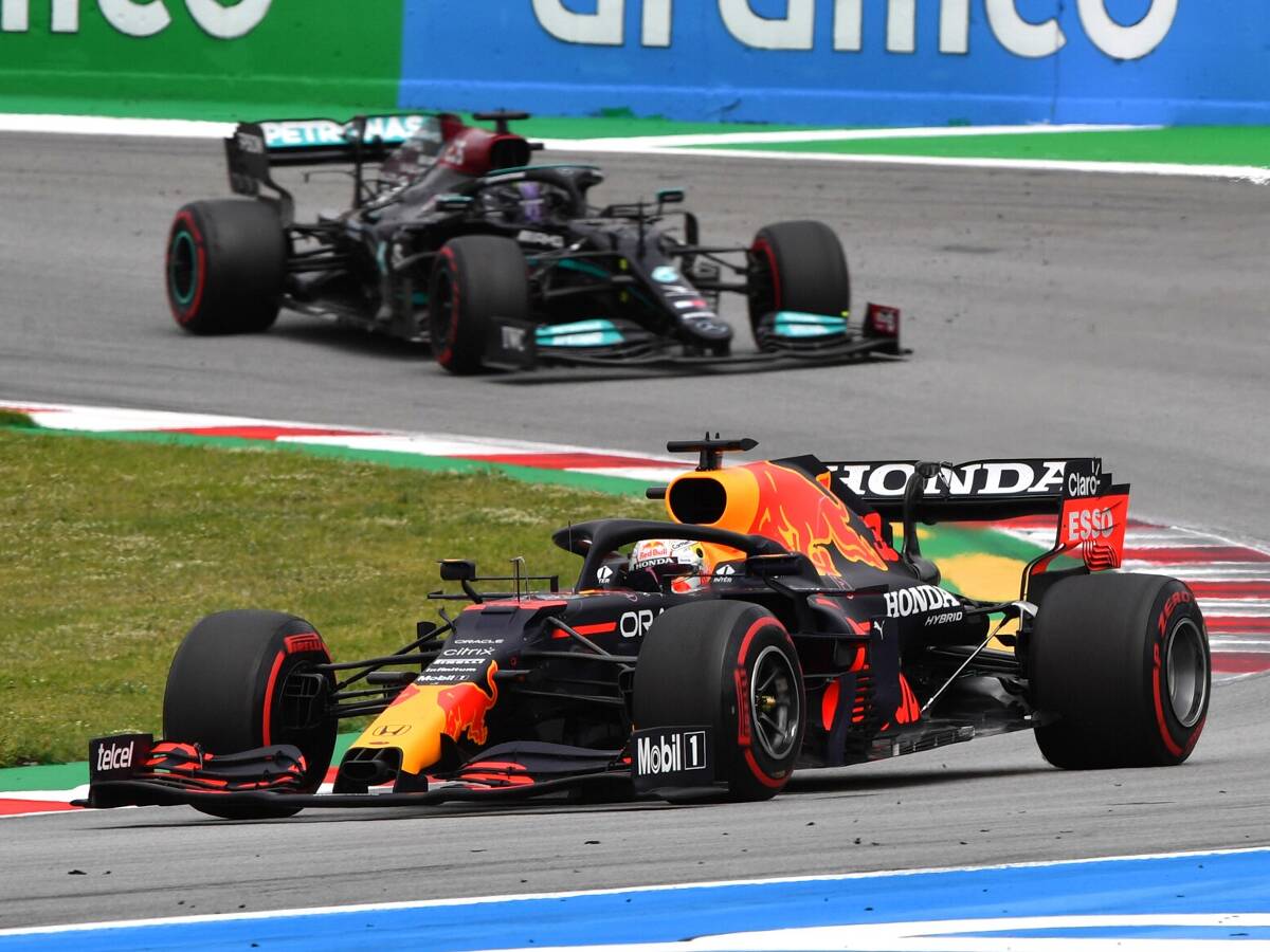 Foto zur News: Mercedes: Warum Monaco Red Bull "auf dem Papier" besser liegen müsste