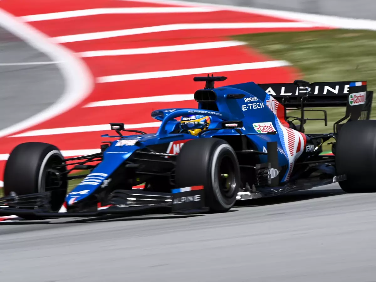 Foto zur News: Alonso nimmt sich selbst in die Pflicht: Muss den Alpine anders fahren