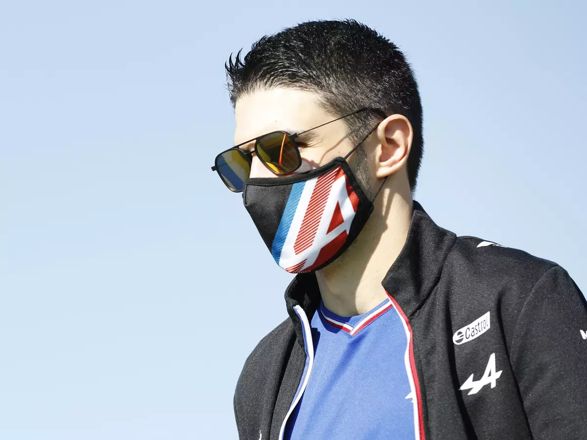 Esteban Ocon Foto zur News: Gespräche haben begonnen: Bleibt Esteban Ocon 2022 bei Alpine?