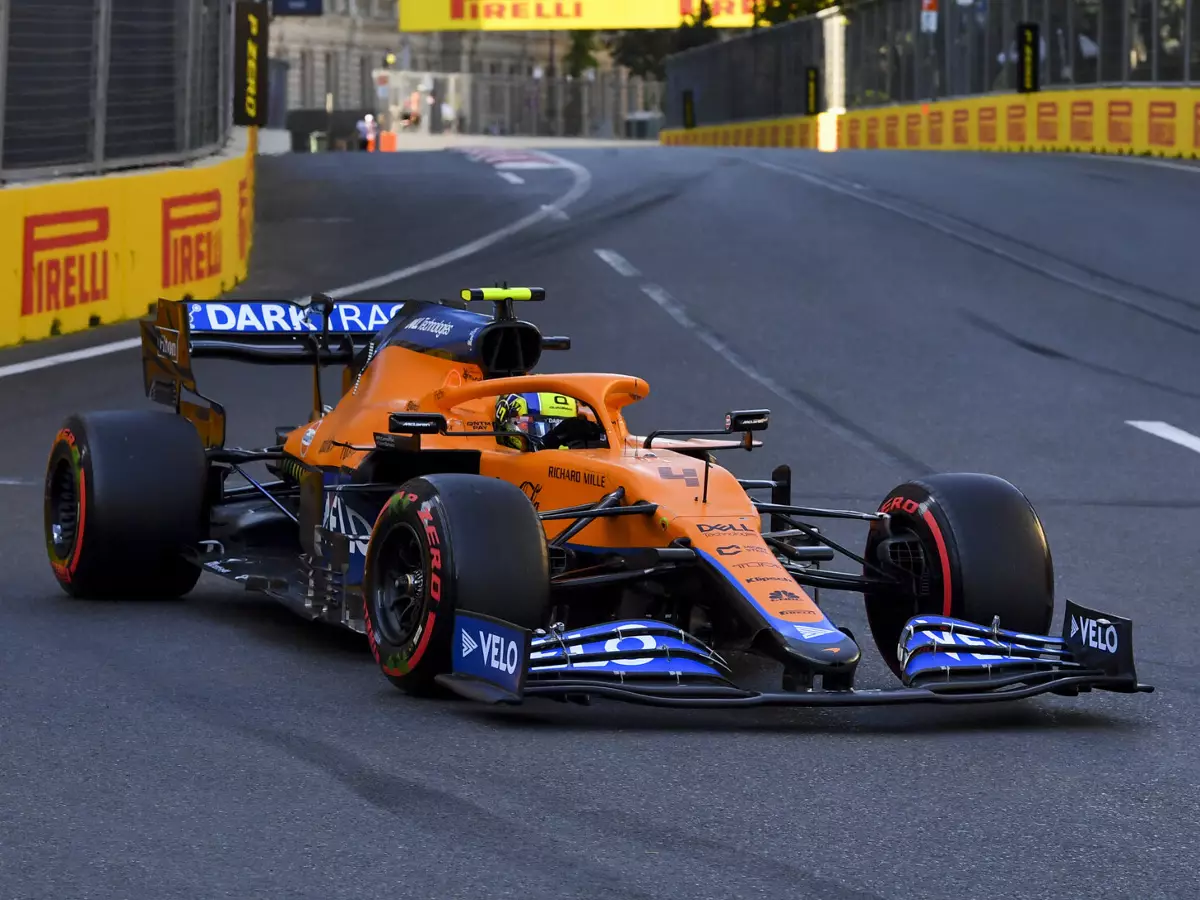 Foto zur News: Lando Norris kotzt über Strafversetzung ab: "Das ist scheiße", "unfair"!