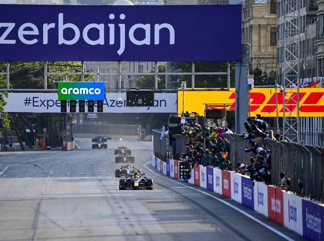 Foto zur News: Masi widerspricht Rosberg: Boxeneinfahrt in Baku nicht gefährlich